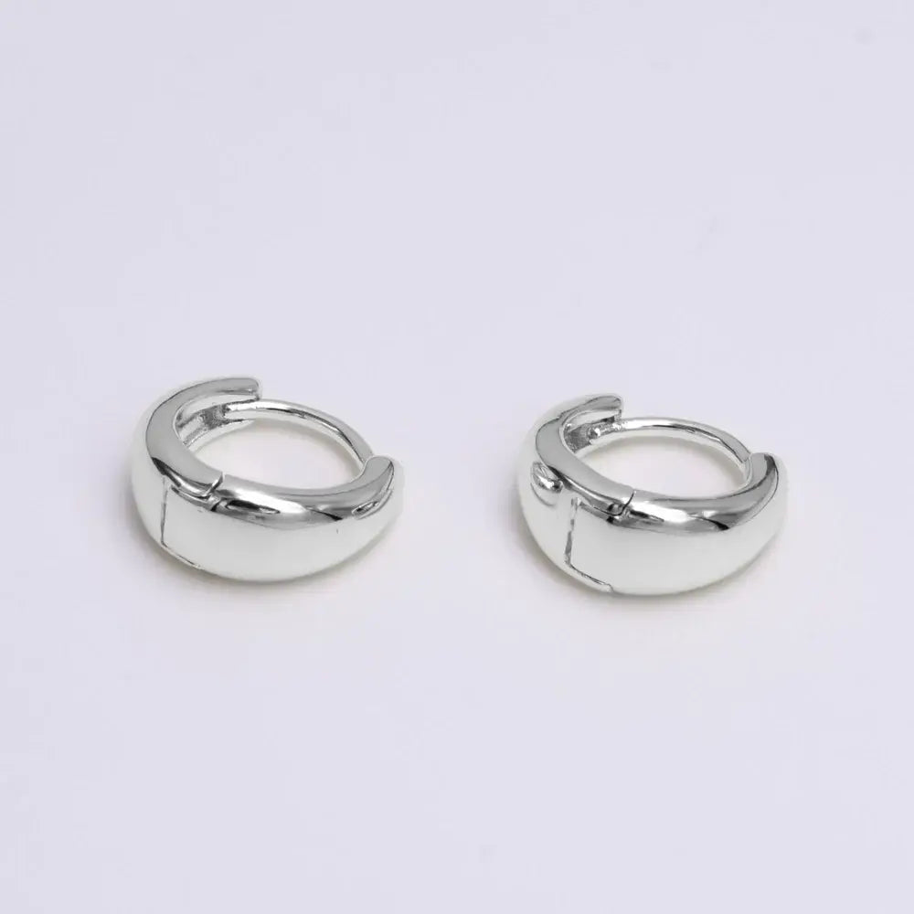 Extra Small Tapered Huggie - Silver