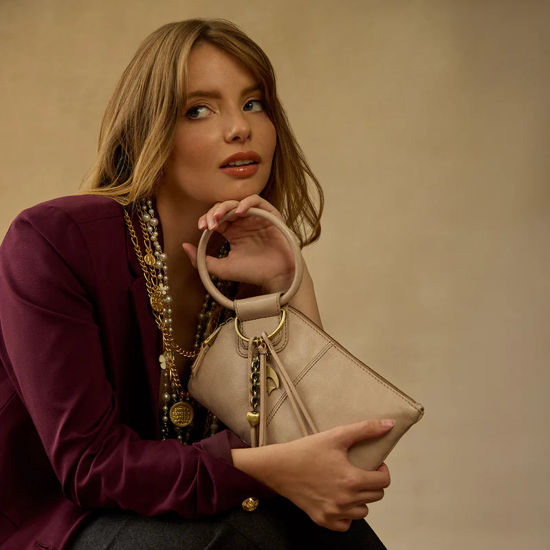Sable Wristlet- Stone Gloss