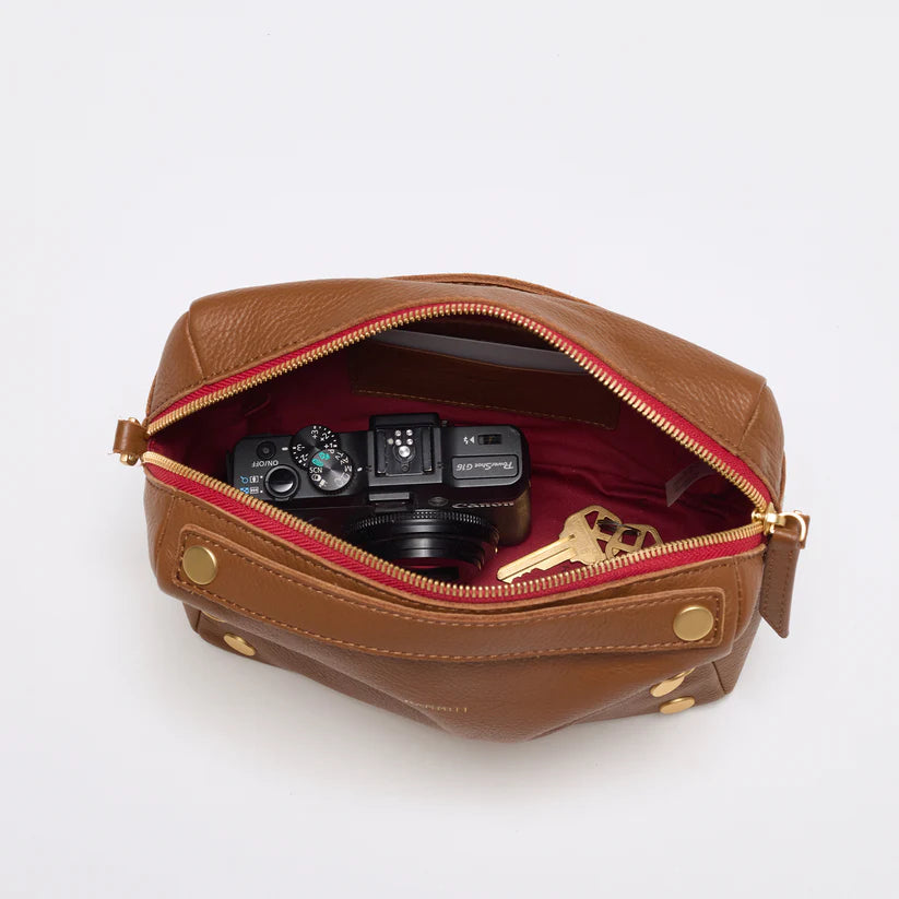 Evan Crossbody Sml-Mahogany Pebble