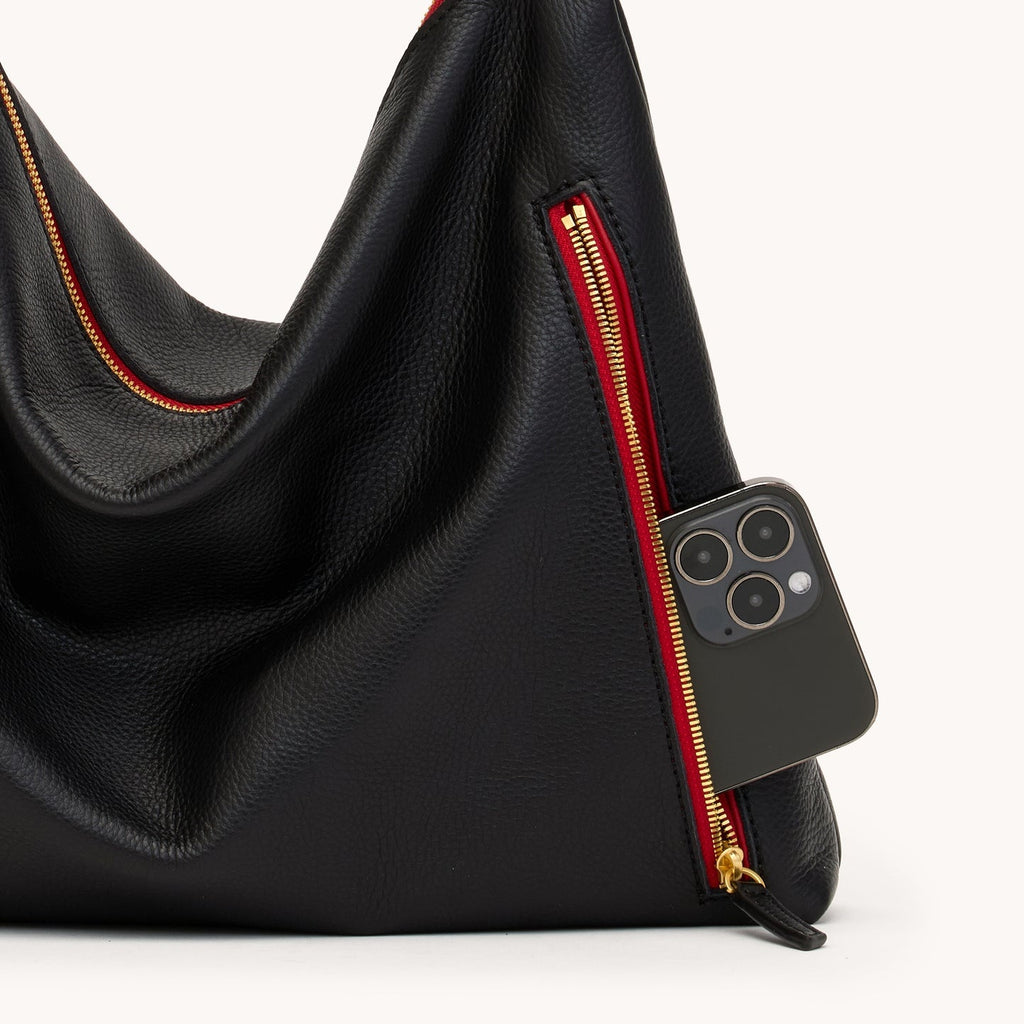 Kyle Lrg-Black-BG-Red Zip