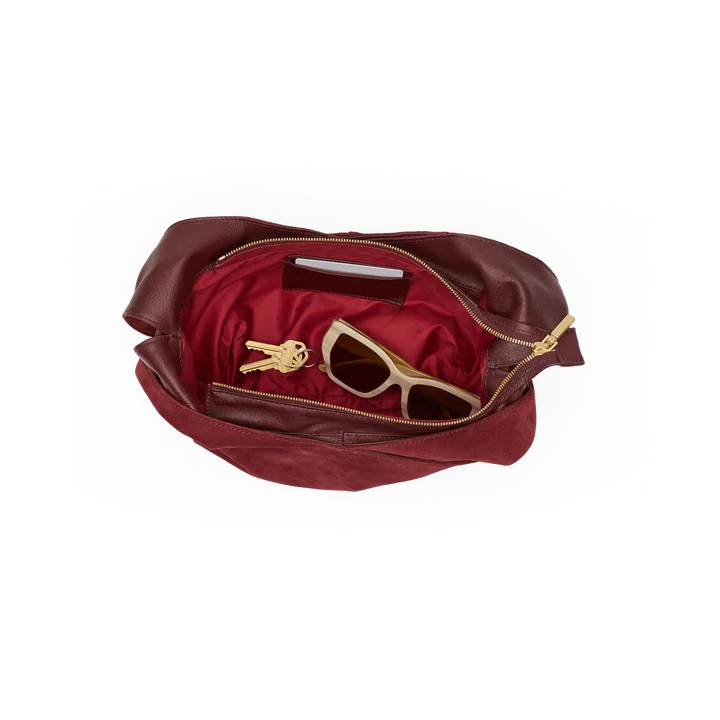Tom Zip Med-Cherrywood Suede-BG