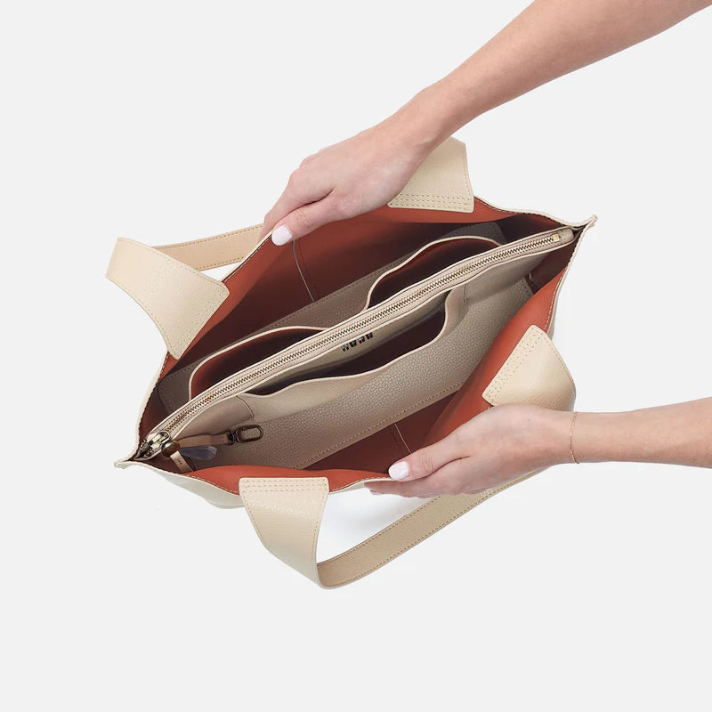 Vida Tote- Almond