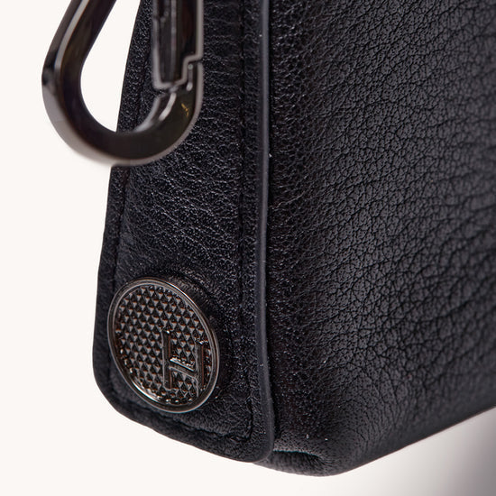 Syd Pouch-Black-GM